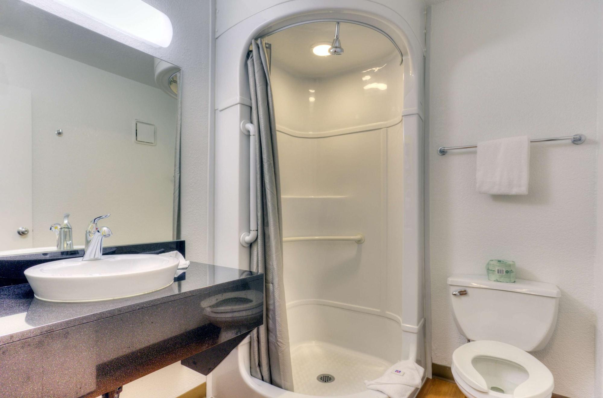 Motel 6-Tigard, Or - Portland South - Lake Oswego Экстерьер фото